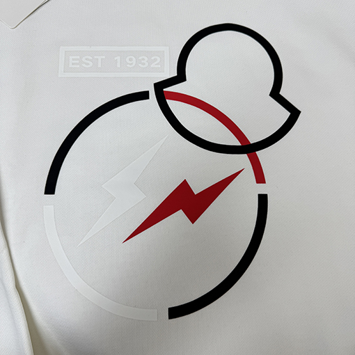 モンクレール クラシッククルーネックスウェットシャツ