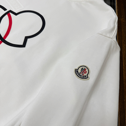 モンクレール クラシッククルーネックスウェットシャツ