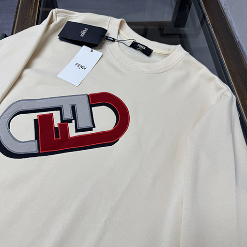 フェンディスーパーコピー 新モデルクルーネックスウェットシャツ