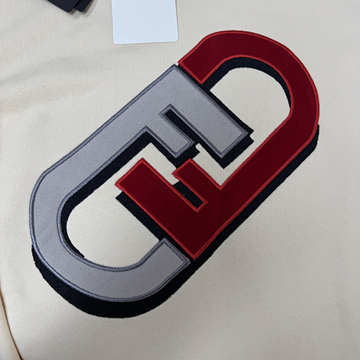 フェンディスーパーコピー 新モデルクルーネックスウェットシャツ