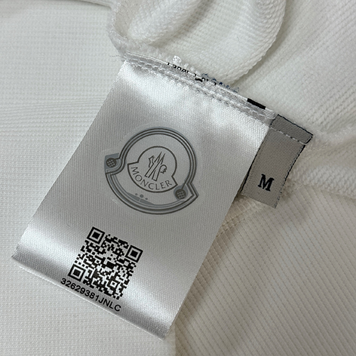 モンクレール 新モデルクラシッククルーネックスウェットシャツ