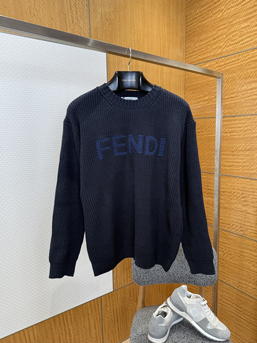 フェンディ FENDI 文字アップリケ刺繍ワッフルニットセーター
