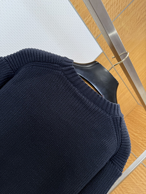 フェンディ FENDI 文字アップリケ刺繍ワッフルニットセーター