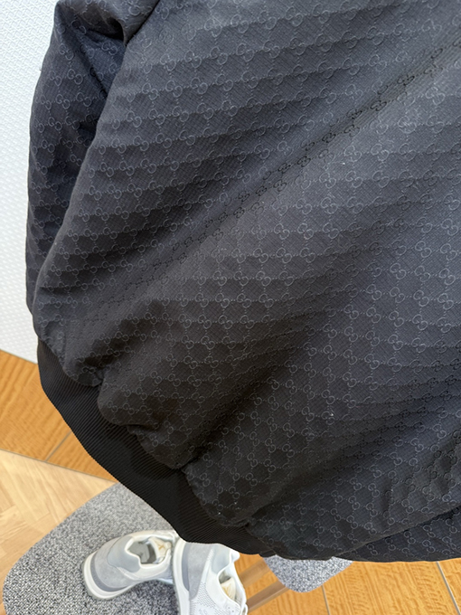 グッチ 全面プリントのボンバージャケット