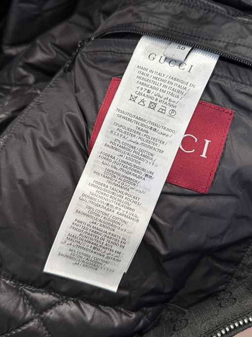 グッチ 全面プリントのボンバージャケット