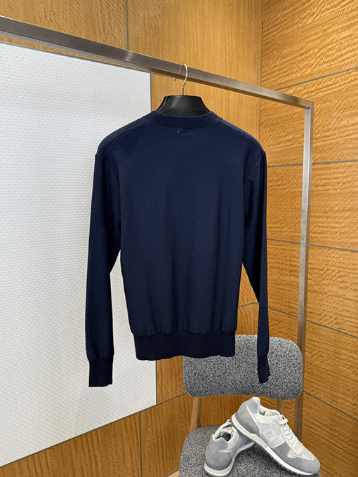 ロエベコピー 刺繍ロゴニットセーター