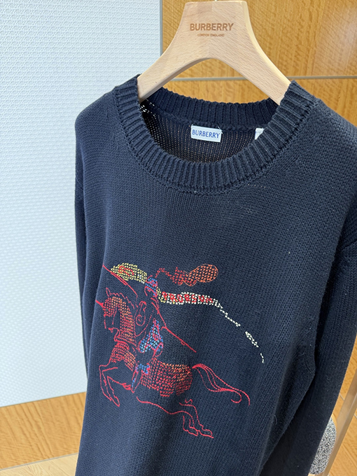 バーバリースーパーコピー 乗馬ロゴ刺繍クルーネックニットセーター