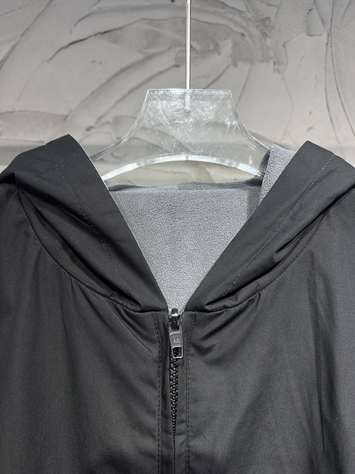 バレンシアガコピー両面  フリース裏地付きリバーシブルフード付きトレンチコート