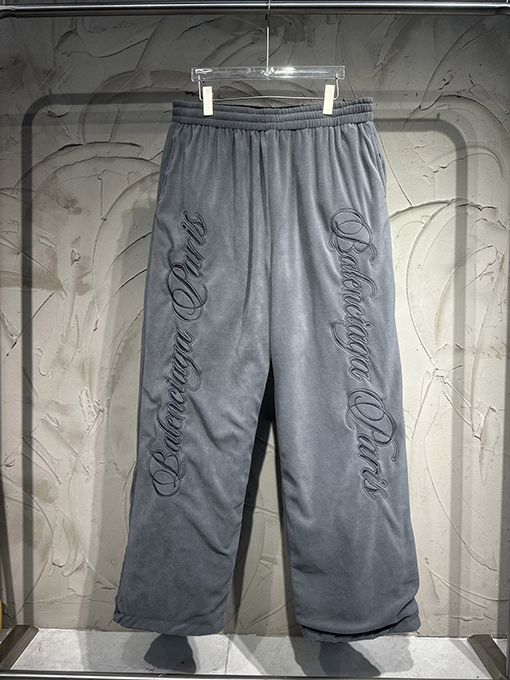 バレンシアガ 両面 ベルトとカジュアルパンツが付いたリバーシブルのフリース裏地トレンチコート