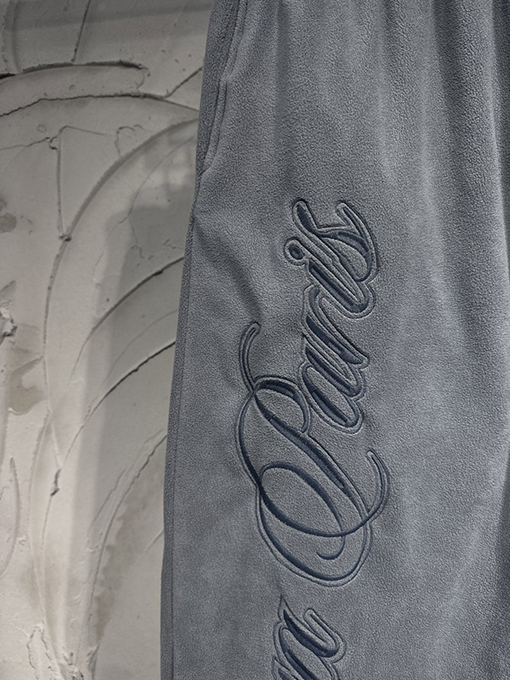 バレンシアガ 両面 ベルトとカジュアルパンツが付いたリバーシブルのフリース裏地トレンチコート