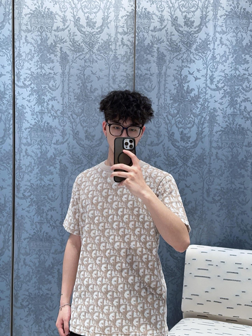 ディオールスーパーコピー モノグラムプリントのオールオーバーニット半袖Tシャツ