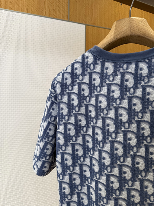 ディオールスーパーコピー モノグラムプリントのオールオーバーニット半袖Tシャツ