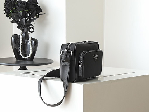 プラダ Saffiano 新しいショルダーバッグ