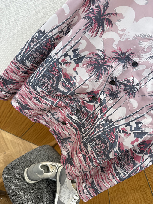 プラダコピー ココナッツグローブプリントシルクカジュアルシャツ