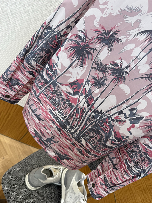 プラダコピー ココナッツグローブプリントシルクカジュアルシャツ