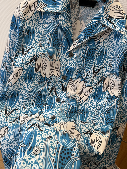 プラダ 花柄マルベリーシルク長袖シャツ