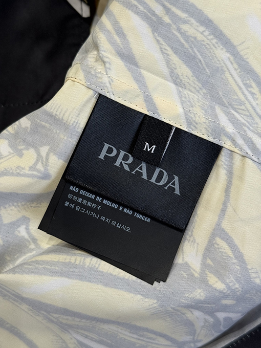 プラダ バナナプリントシルクカジュアルシャツ