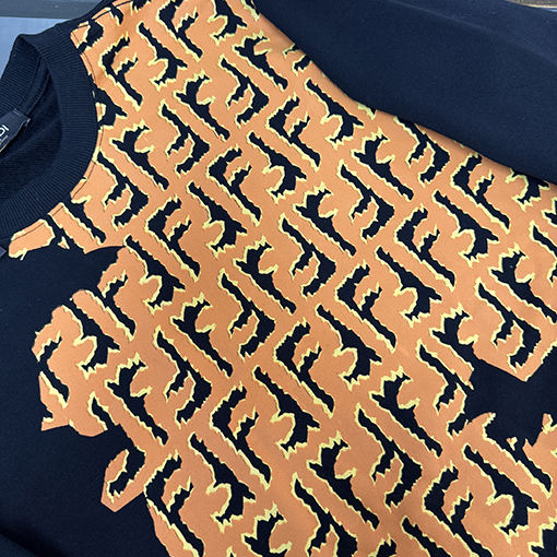 フェンディ クルーネックスウェットシャツ