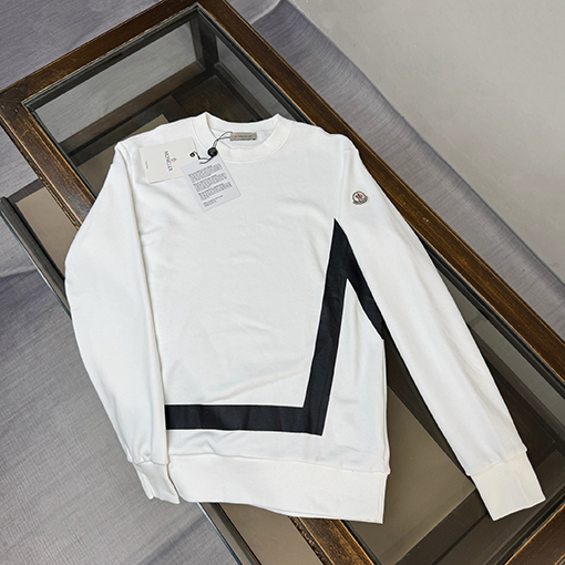 モンクレール 新モデルクルーネックスウェットシャツ
