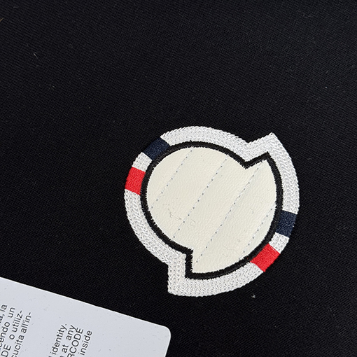 モンクレールコピー クラシックなクルーネックスウェットシャツ