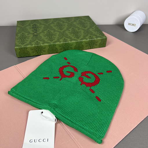 グッチ ヘッドバンド装飾ニット帽