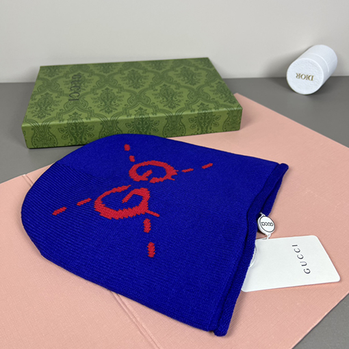 グッチ ヘッドバンド装飾ニット帽