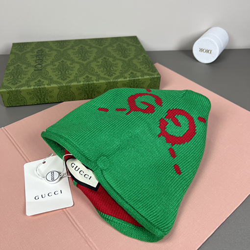 グッチ ヘッドバンド装飾ニット帽