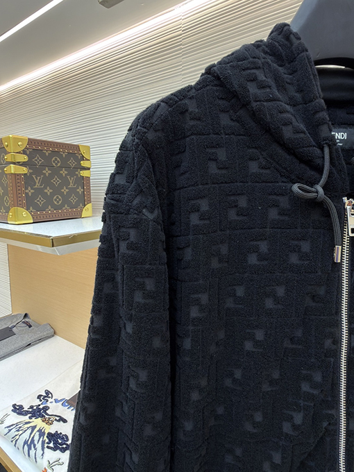 フェンディ ダブルFロゴエンボススウェットシャツ