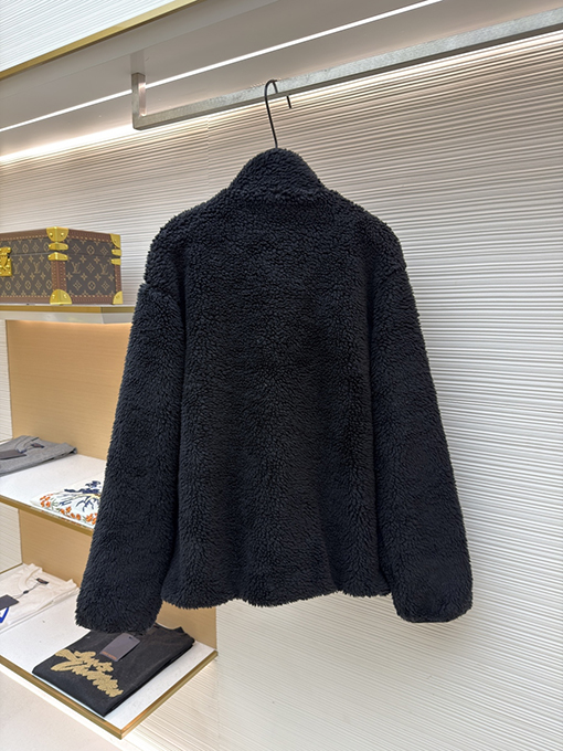 ディオールコピー Descente スキージャケット