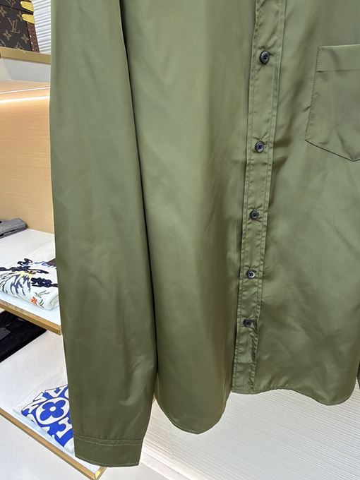 プラダスーパーコピー 三角ロゴ長袖シャツ