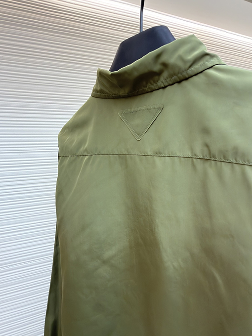 プラダスーパーコピー 三角ロゴ長袖シャツ