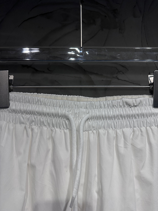 バレンシアガ Balenciaga 両面刺繍の文字りフリース裏地付きサーマルパンツ