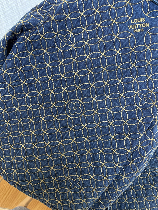 ルイヴィトン ジャカード刺繍のデニムジャケットとカプリパンツのセット