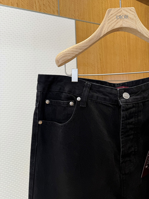 グッチ ホースビットディテールとパテントレザーラベルが付いたストレートレッグジーンズ