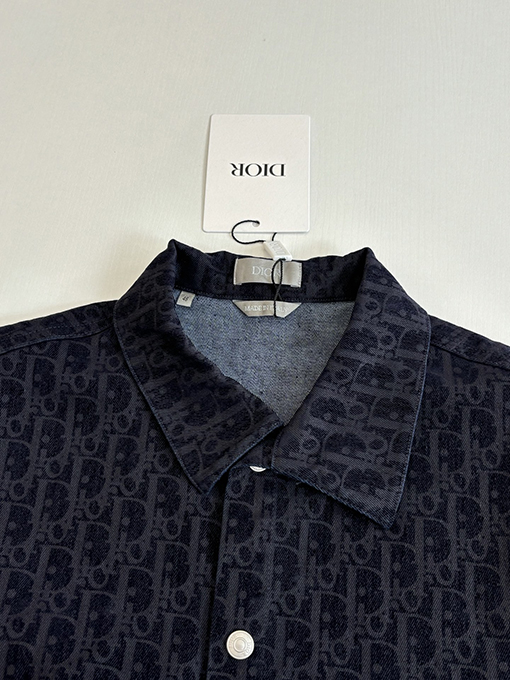 ディオールスーパーコピー Oblique 全体にフロックをした長袖デニムシャツ