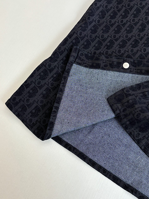 ディオールスーパーコピー Oblique 全体にフロックをした長袖デニムシャツ