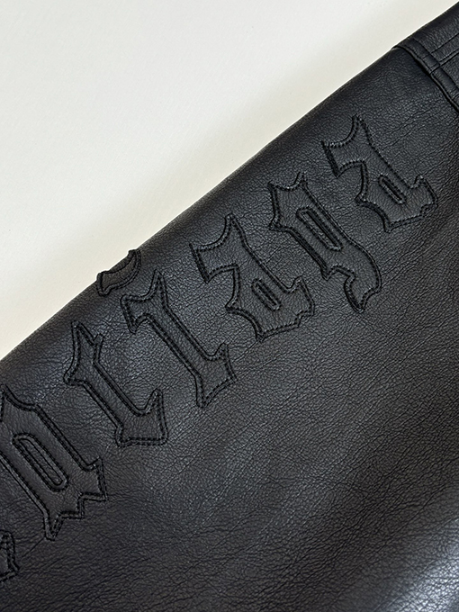 バレンシアガ Balenciaga 刺繍入りレザースリーブ付きシングルブレストレザージャケット