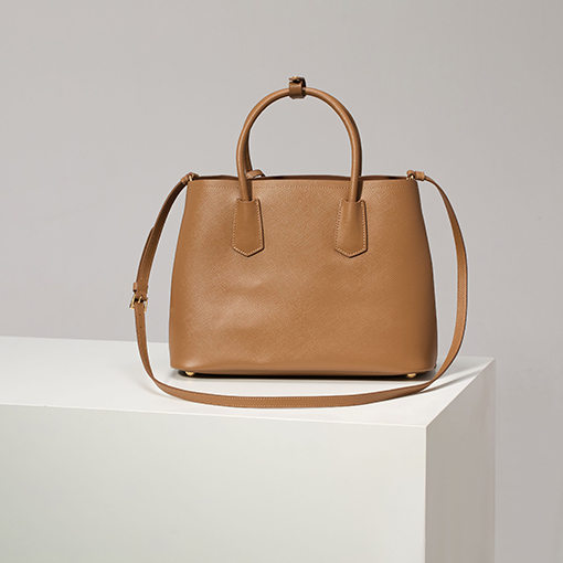 プラダコピー レディースクラシックなショッピングバッグ