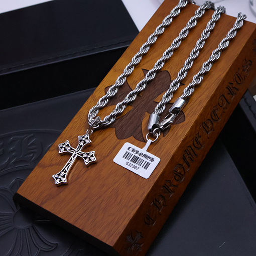 クロムハーツコピー 編み込みチェーンネックレス