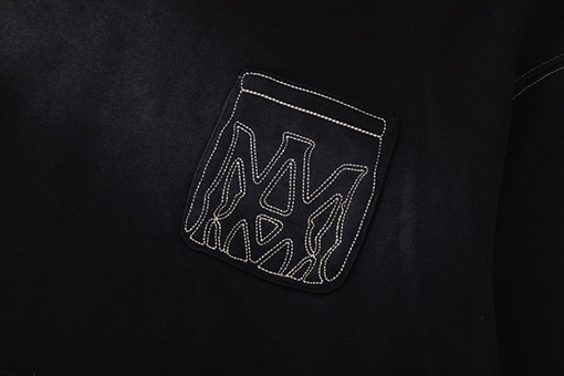 アミリ 胸ポケットに刺繍の骨のデザインダメージのウォッシュ質感のあるフード付きスウェットシャツ