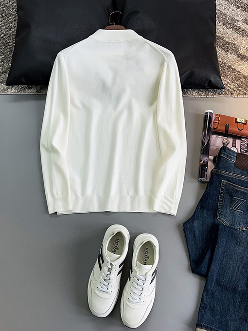 ルイヴィトンコピー ハイネックウール混セーター