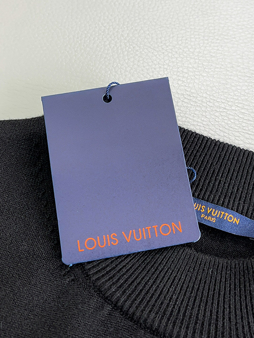 ルイヴィトンコピー ハイネックウール混セーター