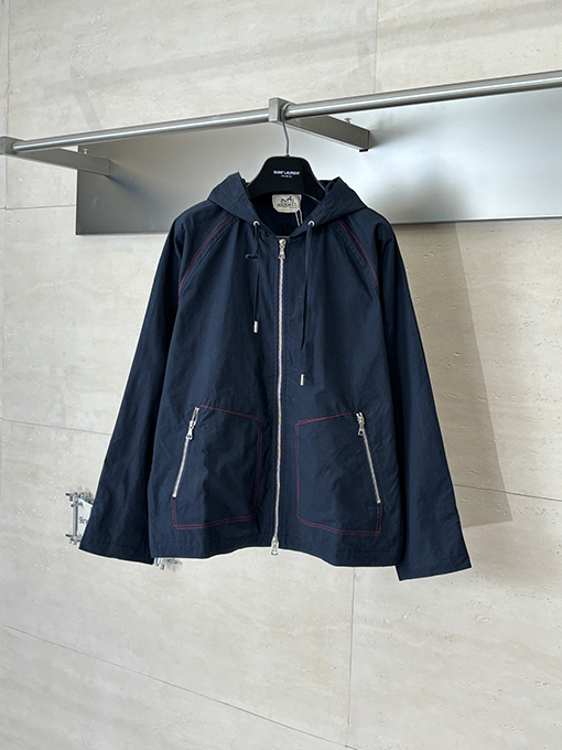 エルメス 外側ステッチ刺繍ジッパージャケット