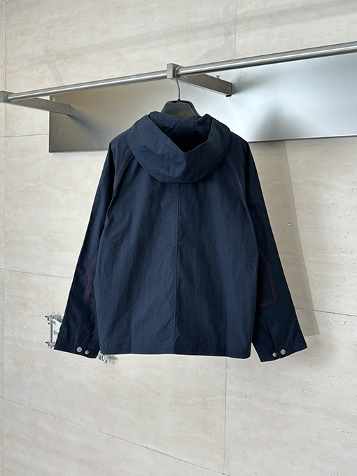 エルメス 外側ステッチ刺繍ジッパージャケット