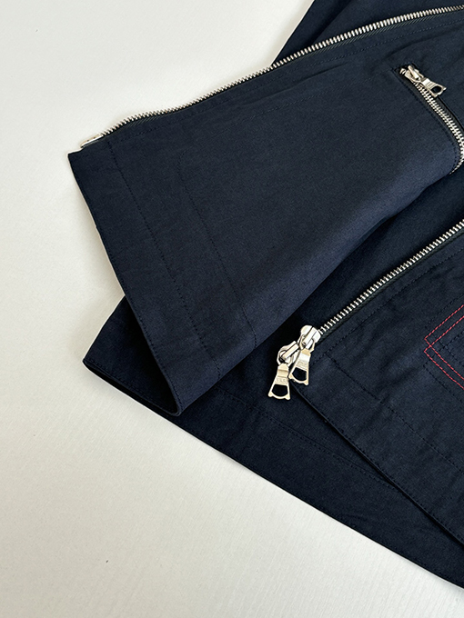 エルメス 外側ステッチ刺繍ジッパージャケット