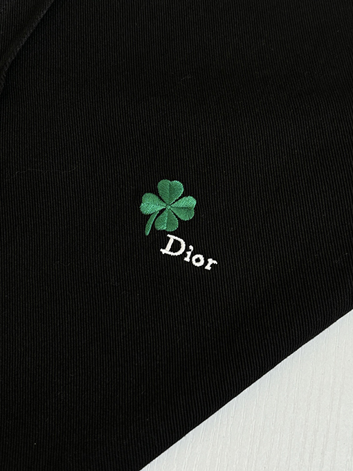 ディオール 四つ葉のクローバー刺繍入りコットンカラーデニム長袖シャツ