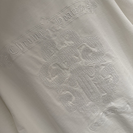 クロムハーツコピー 新モデル刺繍の半袖Tシャツ
