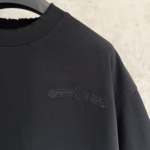 クロムハーツコピー 新モデル刺繍の半袖Tシャツ
