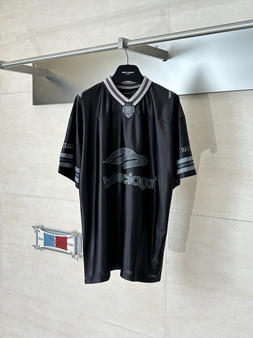 バレンシアガスーパーコピー Balenciaga 3M ラグビージャージ Vネック 半袖Tシャツ
