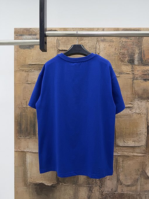 セリーヌ CELINE 刺繍ロゴポケット付き半袖Tシャツ